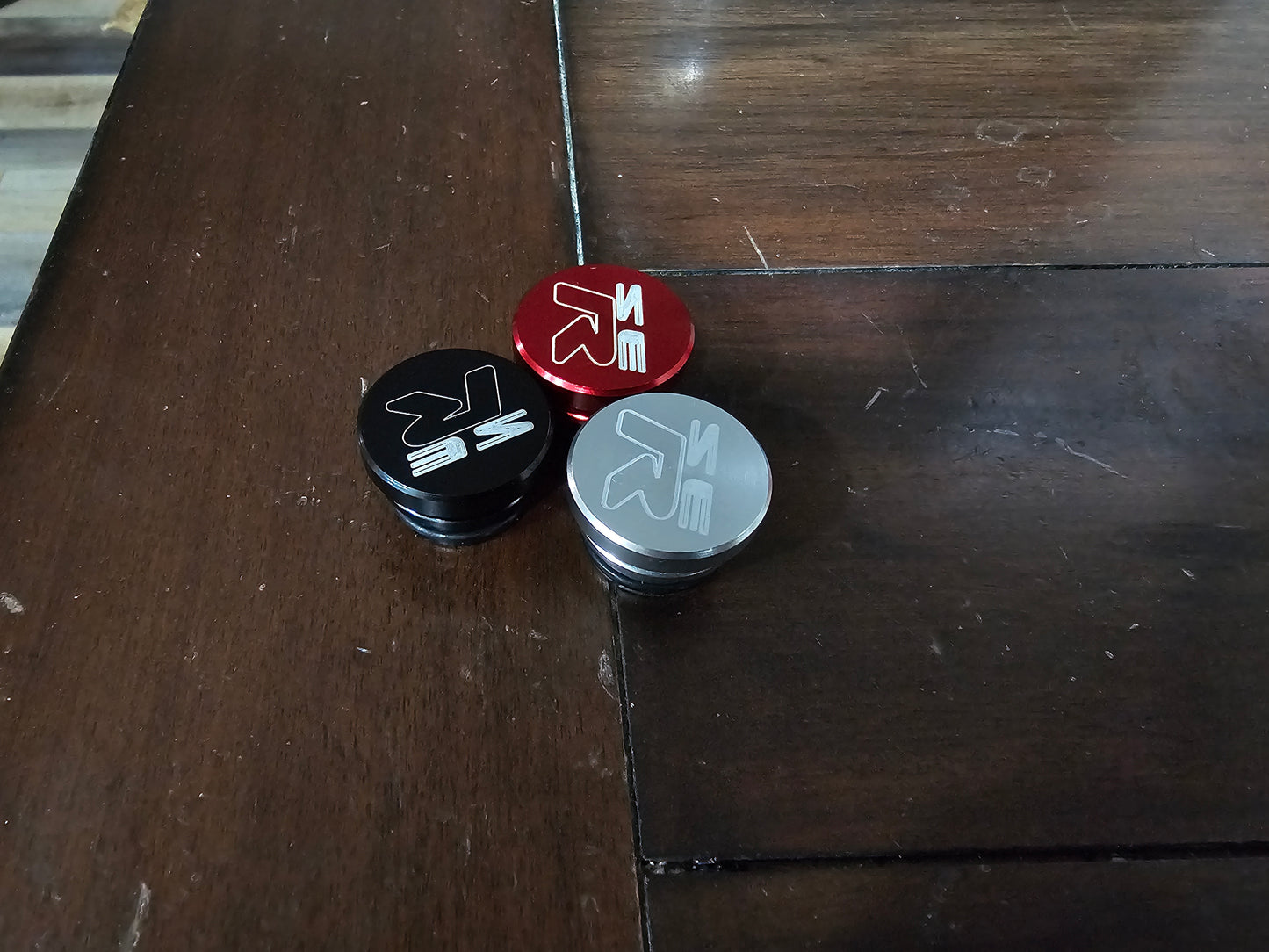 Aluminum Lighter plug cover w/ "SE-R" etching.