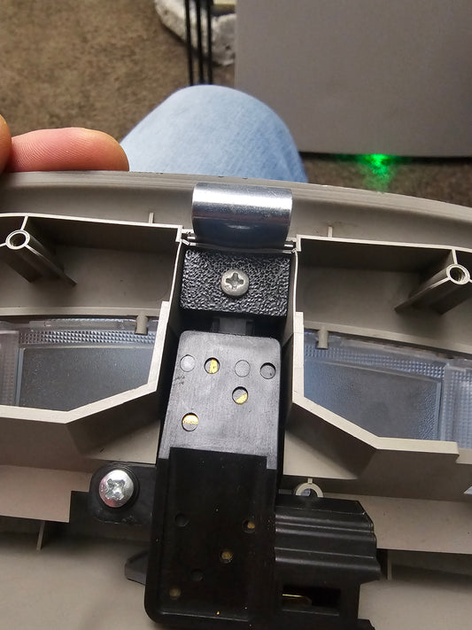 2000-2006 Sentra B15 Sunglass holder anti-rattle kit